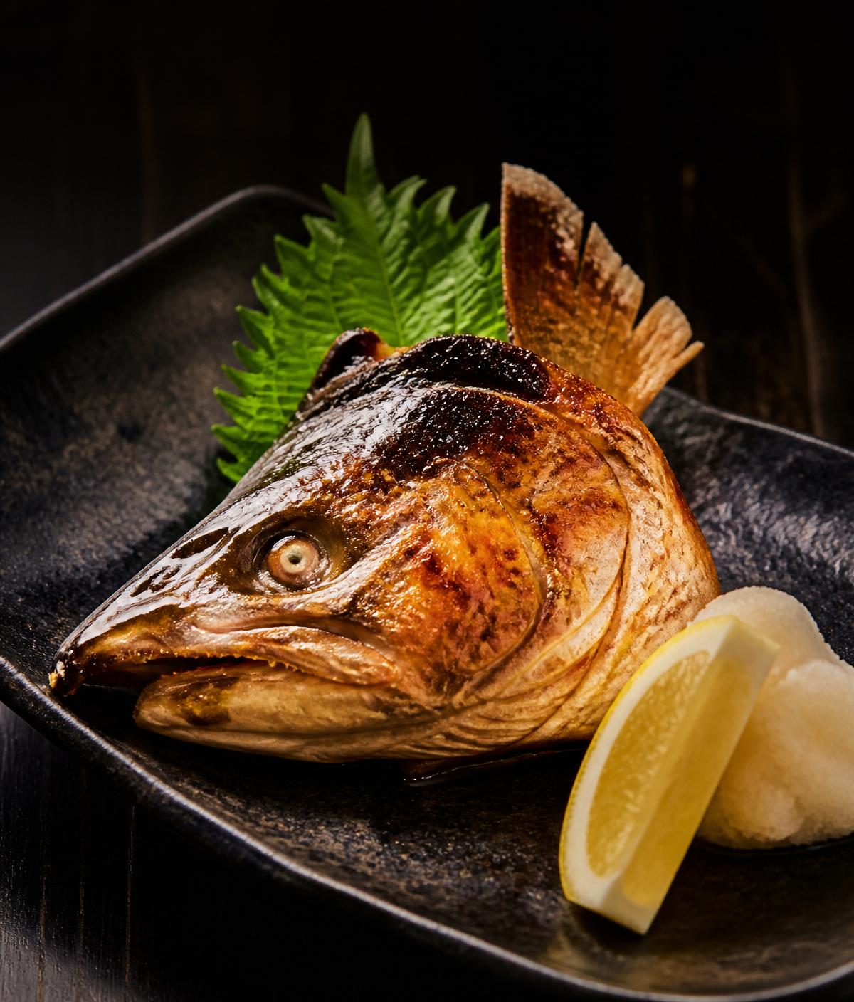 Grilled salmon head